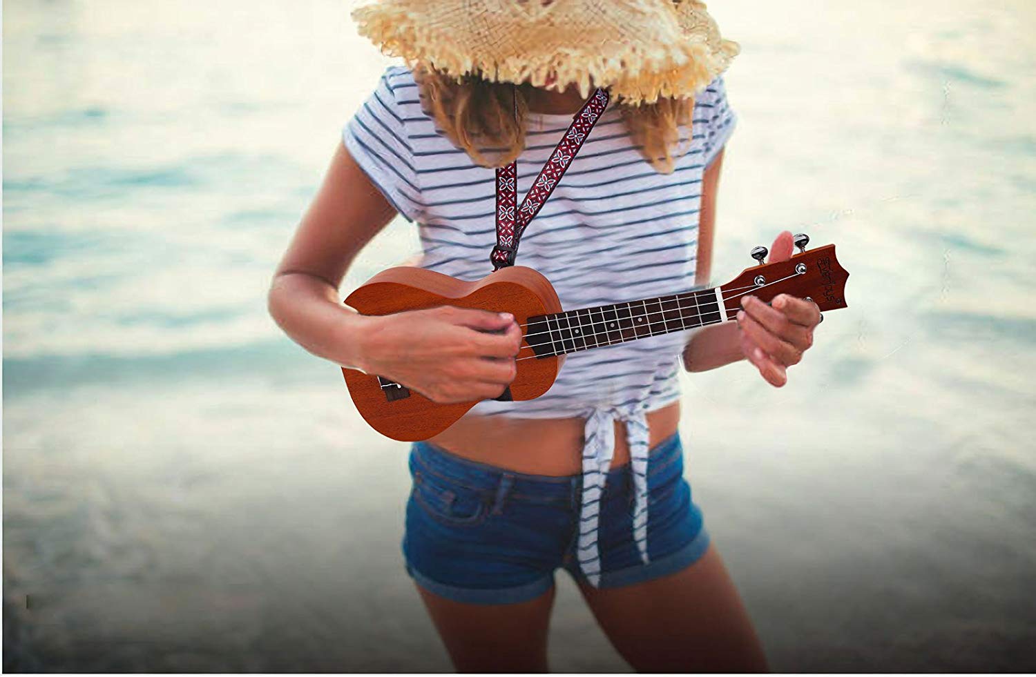 Ukulele in mogano soprano - 21 pollici professionale con custodia sintonizzatore Aquila stringhe EVUKP02